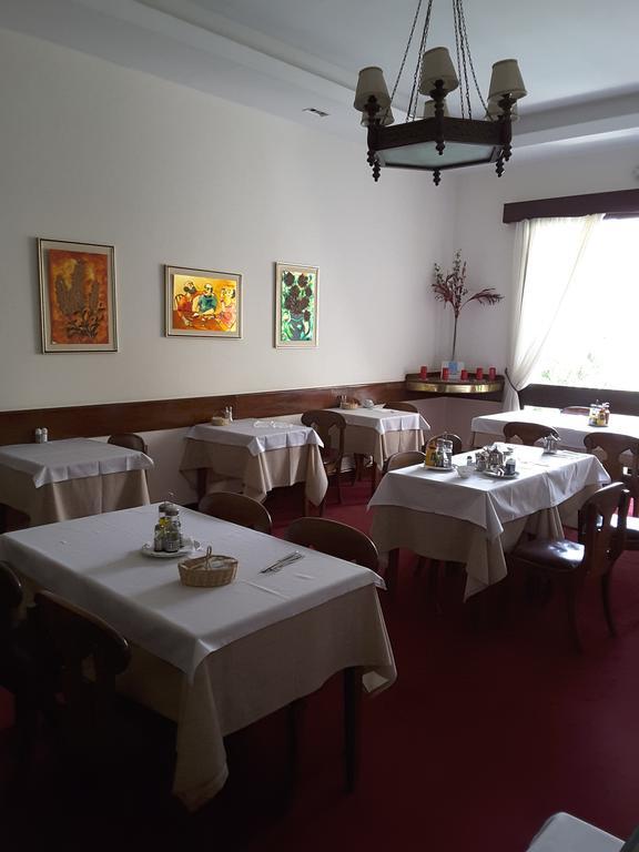 Horus House Zamalek 3* Каир